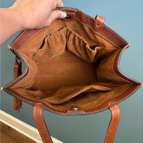Patricia Nash Leather Tote - Picture 5 of 6